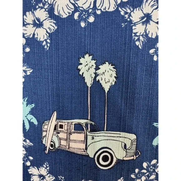 Tommy Bahama Men XXL Hawaiian Shirt Vintage Beach Scenes Retro Surf‎ 100% Silk